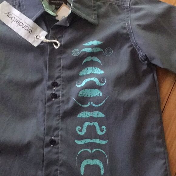 Wonderboy gray mustache graphic camp shirt NWT - Picture 2 of 5